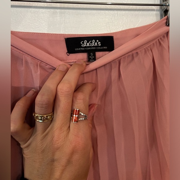 High Waisted Pleated Maxi Skirt - Picture 3 of 8